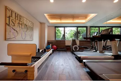 305 W 16th Street #4D, New York City, NY 10011 - Photo 8