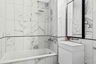 427 E 90th St, New York City, NY 10128 - Photo 8