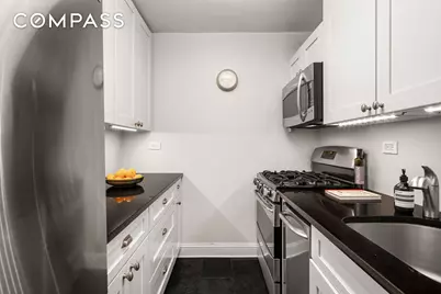 150 W End Avenue #24S, New York, NY 10023 - Photo 6
