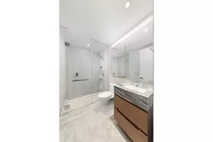 30 Riverside Blvd, New York, NY 10069 - Photo 8