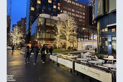 430 W 34th Street #16F, New York, NY 10001 - Photo 16