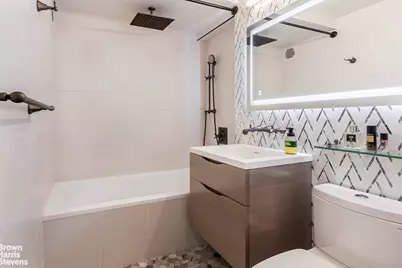 430 W 34th Street #16F, New York, NY 10001 - Photo 6