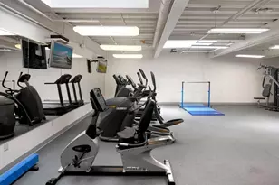 245 W 19th St, New York, NY 10011 - Photo 12