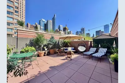 393 W 49th Street #5CC, New York City, NY 10019 - Photo 2