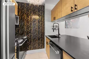 393 W 49th St, New York, NY 10019 - Photo 8