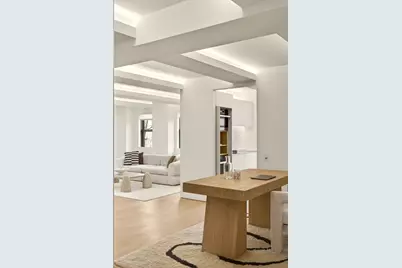 235 E 49th Street #6E, New York, NY 10017 - Photo 18