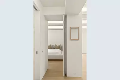 235 E 49th Street #6E, New York, NY 10017 - Photo 16