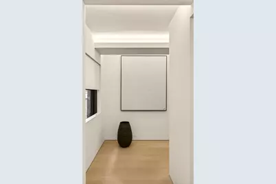 235 E 49th Street #6E, New York, NY 10017 - Photo 12