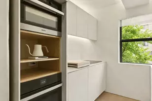 235 E 49th St, New York, NY 10017 - Photo 6