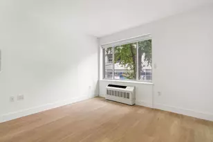 47-05 5th St, Long Island City, NY 11101 - Photo 8