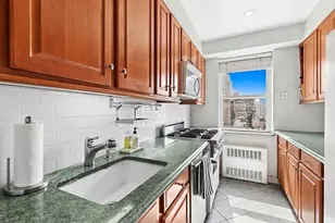 8 E 83rd St, New York City, NY 10028 - Photo 10