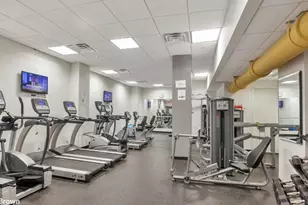 200 E 57th St, New York, NY 10022 - Photo 16