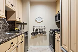 250 Mercer St, New York City, NY 10012 - Photo 4