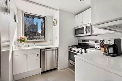 301 W 57th Street #28C, New York City, NY 10019 - Photo 4