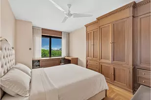 301 W 57th St, New York City, NY 10019 - Photo 2