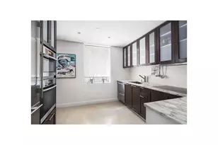 160 Central Park S, New York, NY 10019 - Photo 8