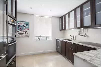 160 Central Park S #401, New York City, NY 10019 - Photo 8