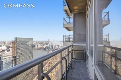 418 E 59th Street #PHA, New York, NY 10022 - Photo 6
