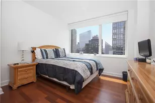 100 Riverside Blvd, New York, NY 10069 - Photo 6