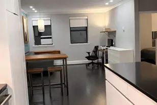 319 E 105th St, New York City, NY 10029 - Photo 2