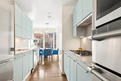 310 E 53rd Street #8C, New York, NY 10022 - Photo 4