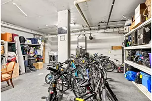 201 E 37th St, New York City, NY 10016 - Photo 10