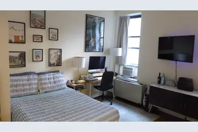 2020 Broadway #5G, New York City, NY 10023 - Photo 1