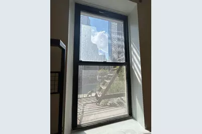 2020 Broadway #5G, New York, NY 10023 - Photo 2