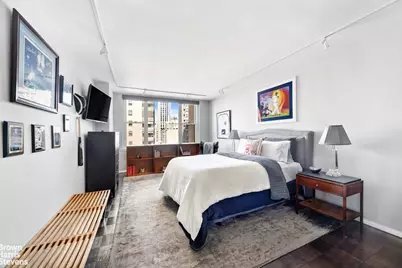 176 E 71st Street #12C, New York City, NY 10021 - Photo 8