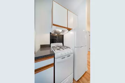 340 W 17th Street #2C, New York, NY 10011 - Photo 10