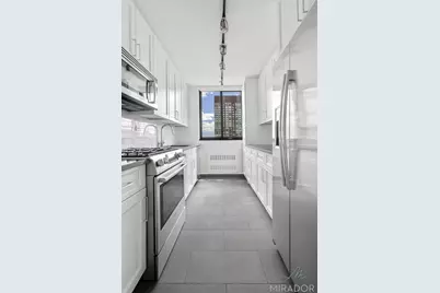 145 W 67th Street #39D, New York City, NY 10023 - Photo 6