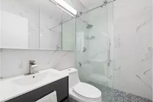 300 E 54th St, New York City, NY 10022 - Photo 10