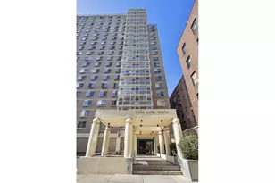 118-17 Union Tpke, New York City, NY 11375 - Photo 26