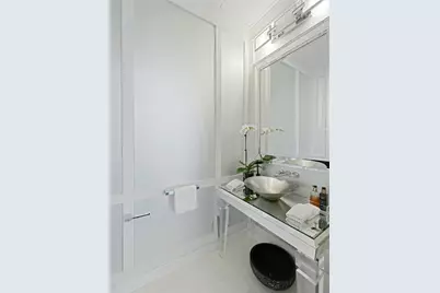20 W 53rd Street #22A, New York City, NY 10103 - Photo 8