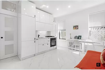 4-6 W 105th Street #6, New York City, NY 10025 - Photo 1