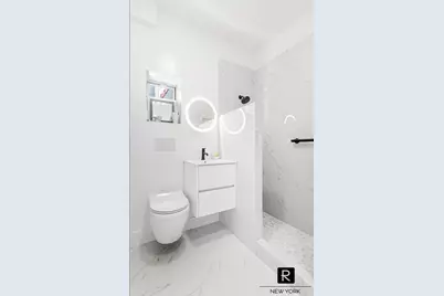 4-6 W 105th Street #6, New York, NY 10025 - Photo 4