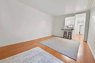 121 E 88th St, New York City, NY 10128 - Photo 4