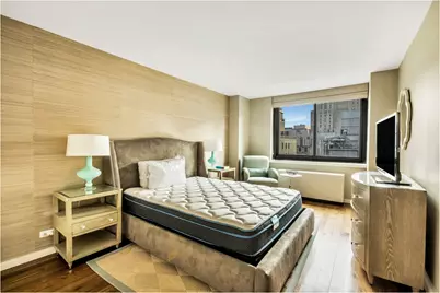 515 E 72nd Street #15D, New York, NY 10021 - Photo 8