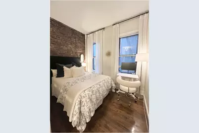 110 Thompson Street #4C, New York City, NY 10012 - Photo 6