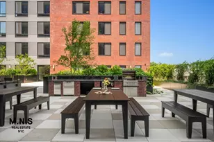 22-54 46th St, New York City, NY 11105 - Photo 14