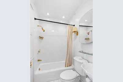 120 E 79th Street #12E, New York, NY 10075 - Photo 6