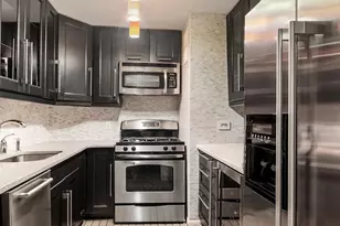 77 Fulton St, New York City, NY 10038 - Photo 4