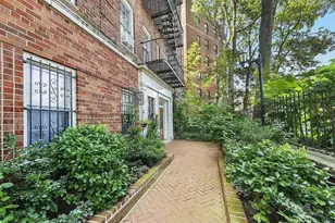 25 Minetta Ln, New York City, NY 10012 - Photo 10