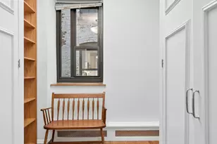 305 W 98th St, New York City, NY 10025 - Photo 4