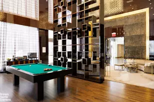 217 W 57th St, New York City, NY 10019 - Photo 32