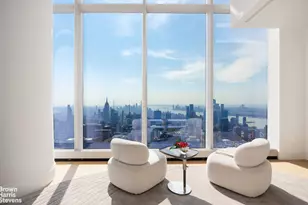 217 W 57th St, New York City, NY 10019 - Photo 10