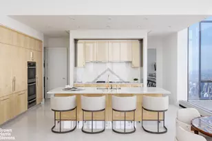 217 W 57th St, New York City, NY 10019 - Photo 8