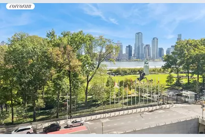 845 United Nations Plaza #5C, New York, NY 10017 - Photo 2