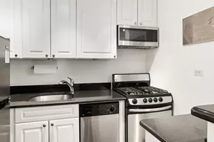 200 E 27th St, New York City, NY 10016 - Photo 4