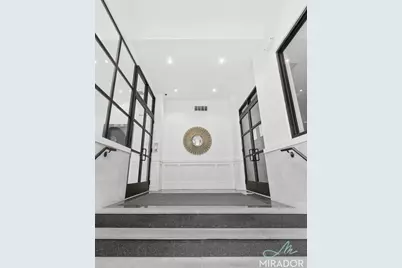 132 E 45th Street #10B, New York, NY 10017 - Photo 16